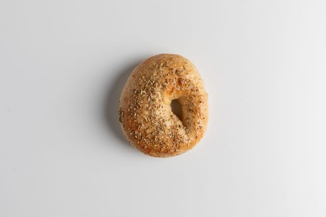 Toasted Fennel & Garlic Bagel.